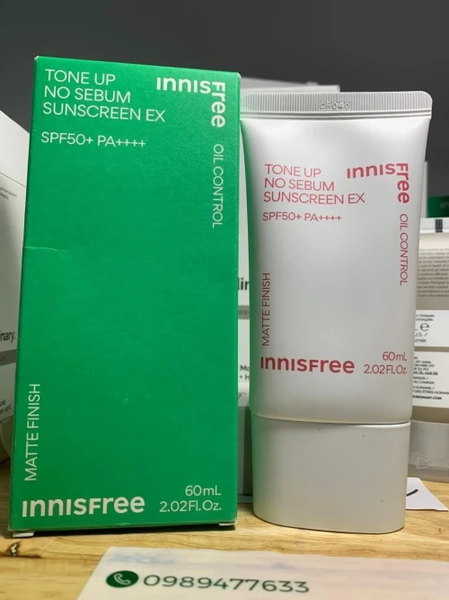 Kem Chống Nắng Nâng Tone, Kiềm Dầu Innisfree Tone Up No Sebum Sunscreen SPF50/PA++++