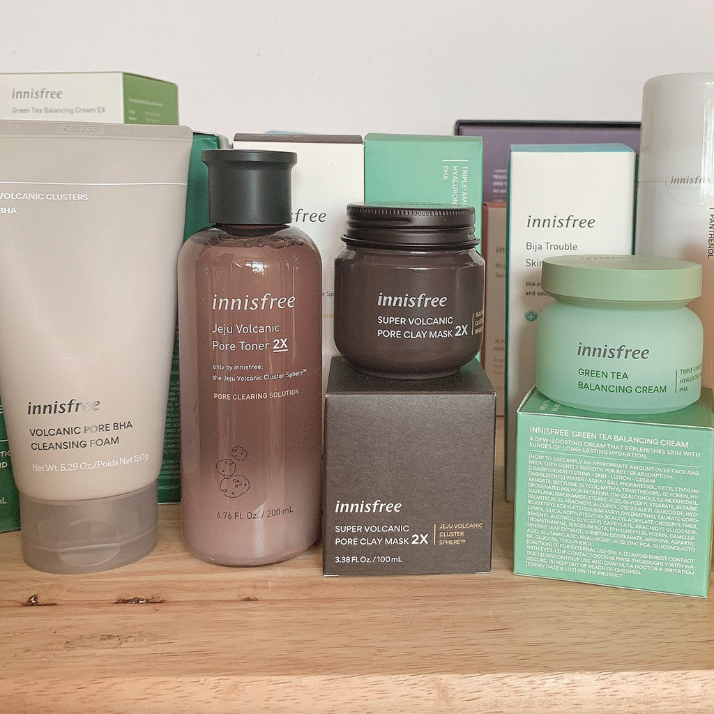 Set tro núi lửa Innisfree Jeju Volcanic Pore